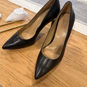 Naturalizer Black Heels